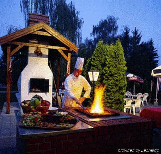 Hotel Nagyerdo Debrecen Restaurante foto